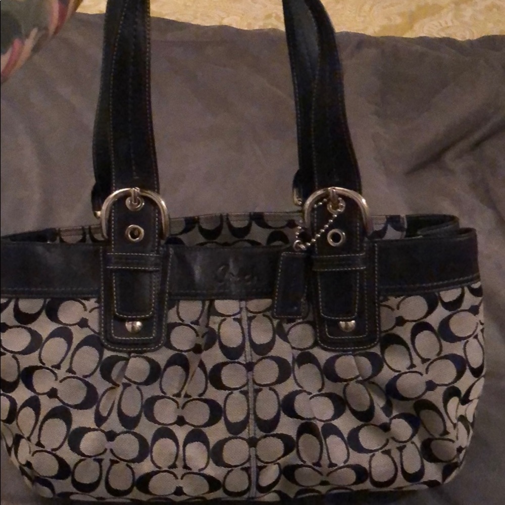 Coach bag lightly used
